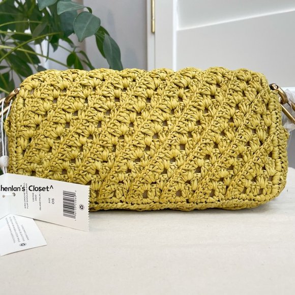 🔥HP🔥NeW! Rare! Tory Burch Crochet Small Flap Shoulder Bag - Picture 7 of 17